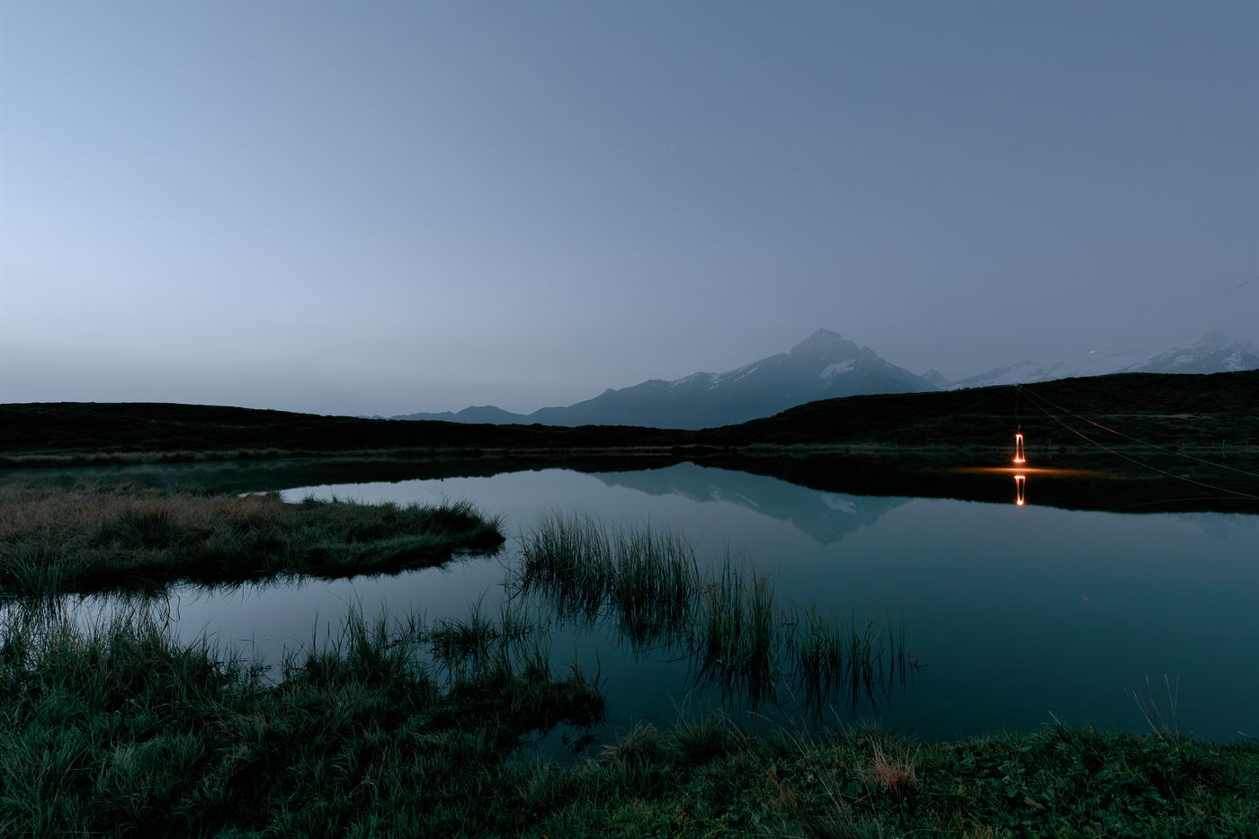 Quantlight Lichtsystem am Wasser des Pascuminersees