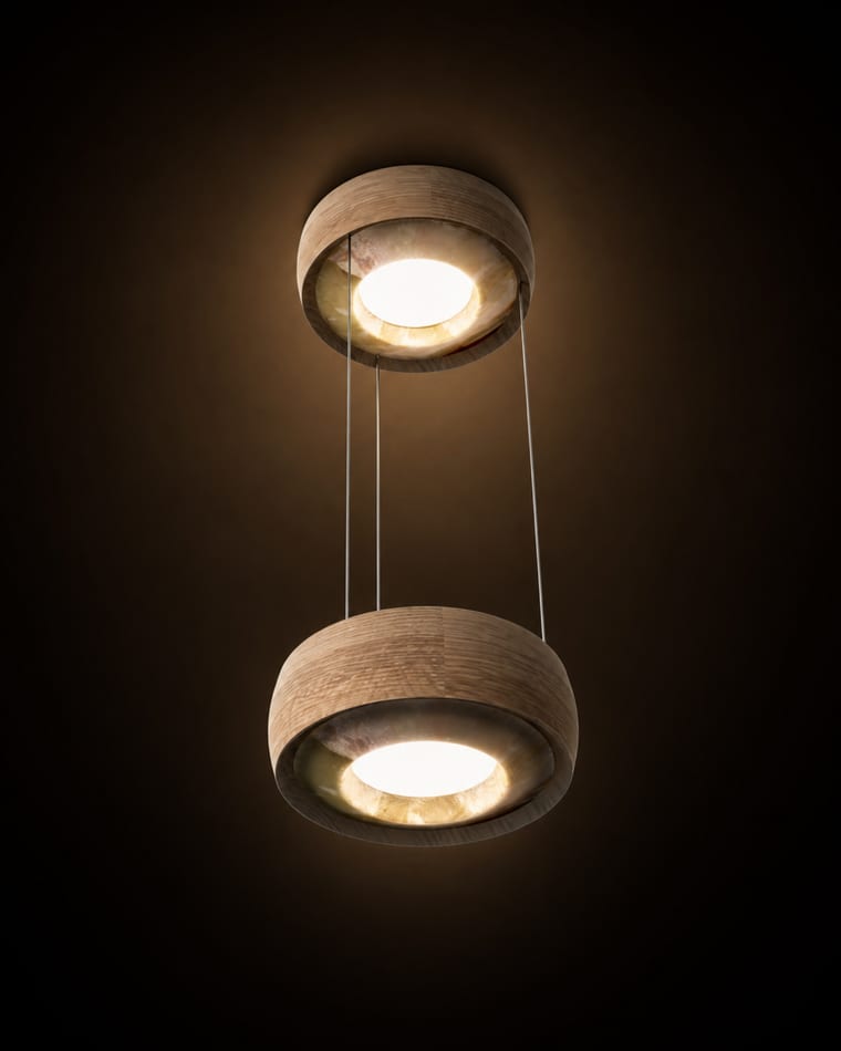 Onygal Moon runde Holz-Pendelleuchte